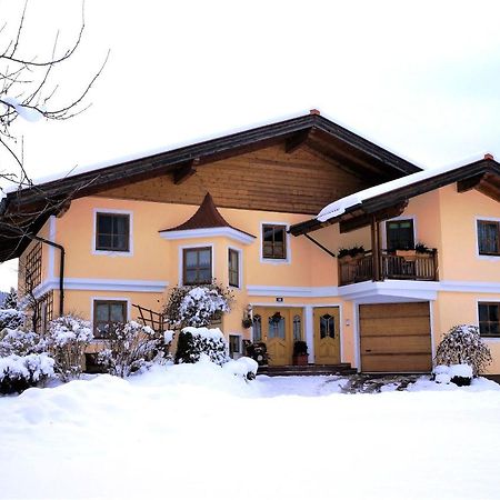 Haus Huber Apartments Altenmarkt im Pongau Exterior foto